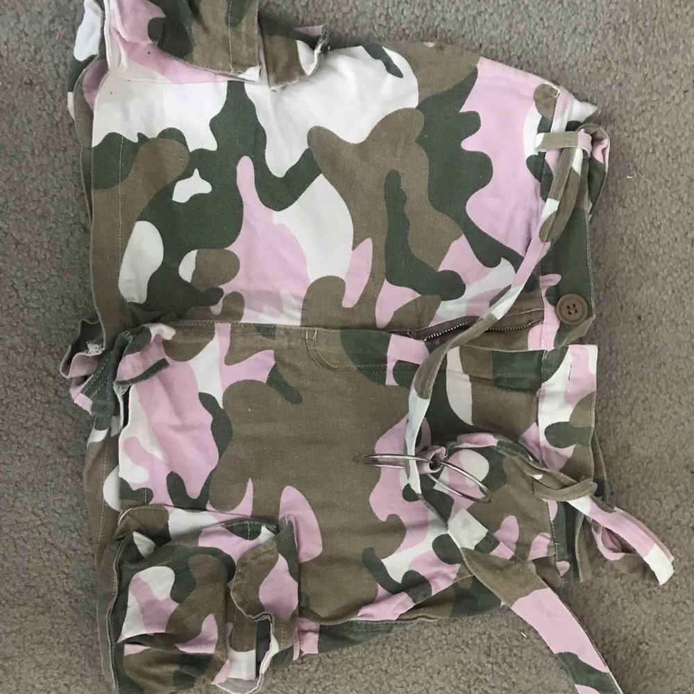 camo shorts